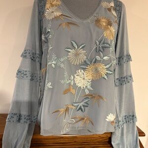 Anthropologie TINY Frances Blouse Blue Floral Embroidered Top size Medium